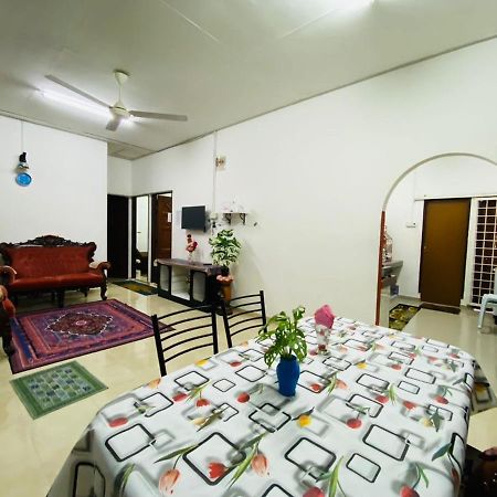 Homestay Ummi Kuala Terengganu Exteriér fotografie